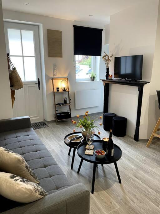 Bel Appartement Sur Cour Plein Centre Ville Et Parking Moulins  Exterior foto